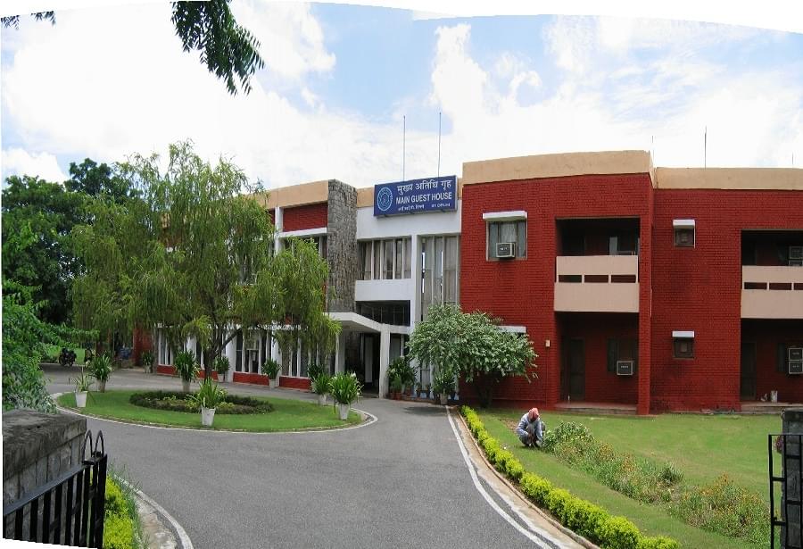 IIT Delhi Infrastructure photo 2