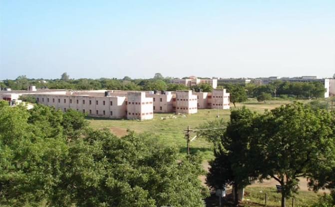 NIT Trichy Academic Building photo 9