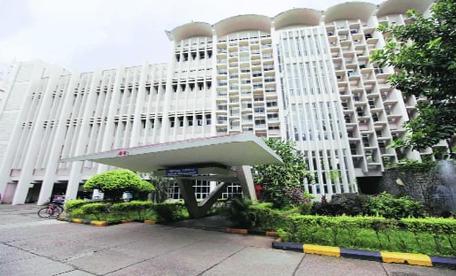 IIT Bombay Academic Building photo 4