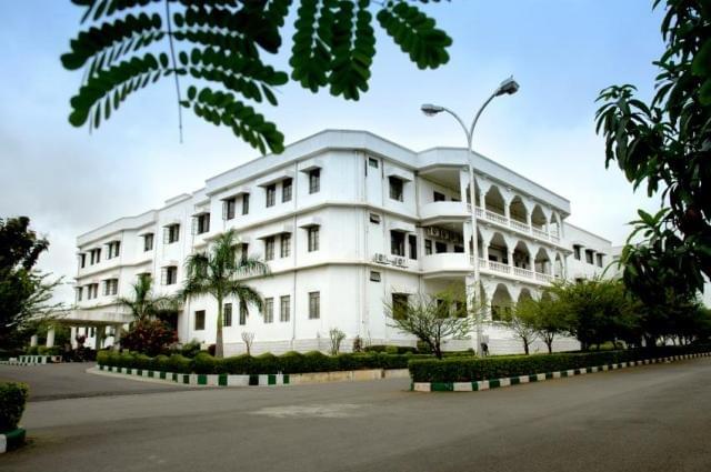 IIIT Hyderabad Academic Building photo 5
