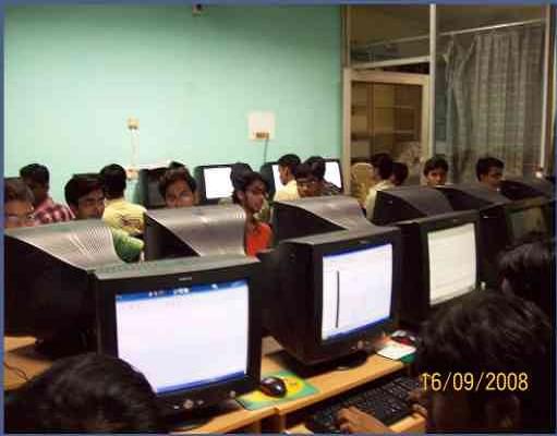 IIT BHU Campus photo 7