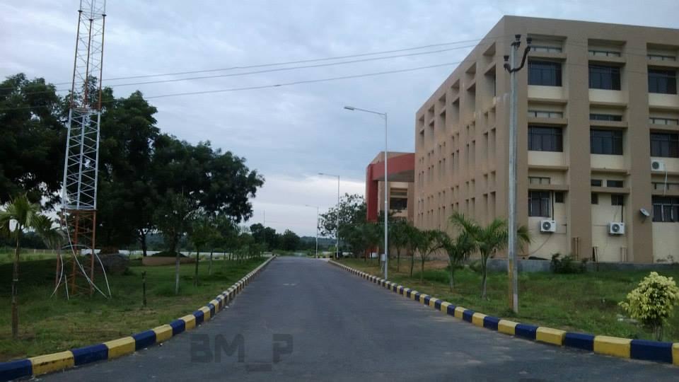 JNTUK Campus photo 3