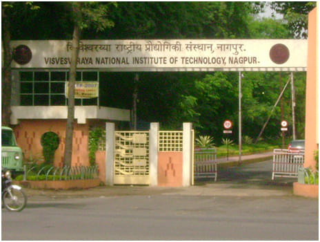 VNIT Nagpur Campus Building photo 3