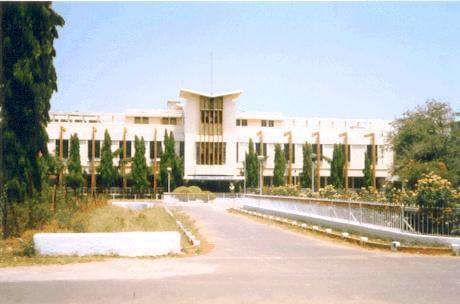 VNIT Nagpur Campus Building photo 5
