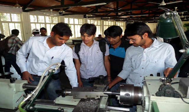 IIT Mandi Labs and Library photo 1