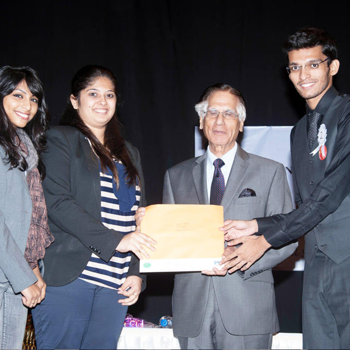 HR College of Commerce and Economics Mumbai Extra Curricular Activities photo 4