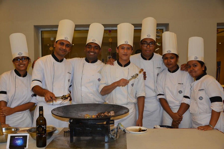IIHM Kolkata Department of Hotel Management photo 4