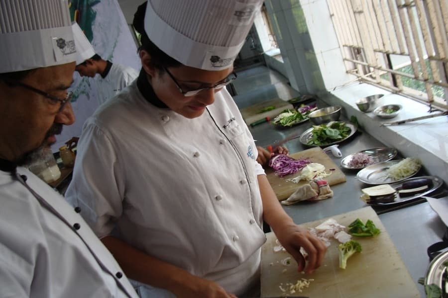 IIHM Kolkata Department of Hotel Management photo 6