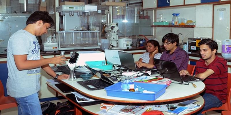 ICT Mumbai Laboratory photo 5