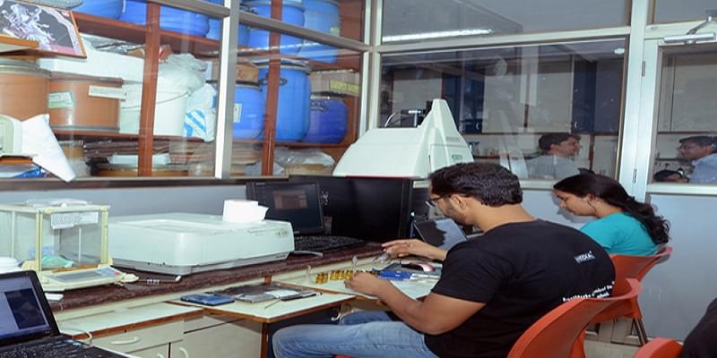ICT Mumbai Laboratory photo 6