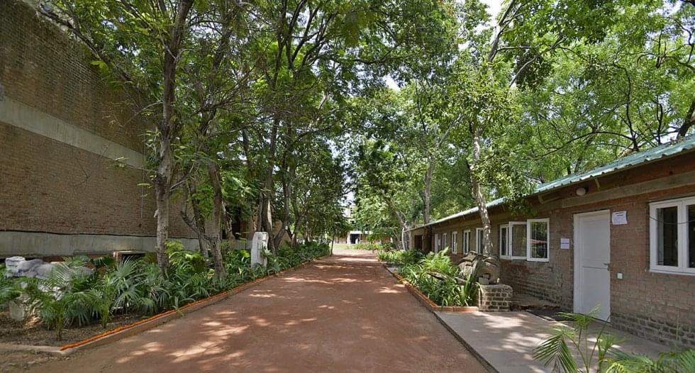 CEPT University Campus photo 4