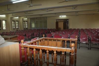 Faculty of Law, Banaras Hindu University Varanasi Moot Court Hall photo 1
