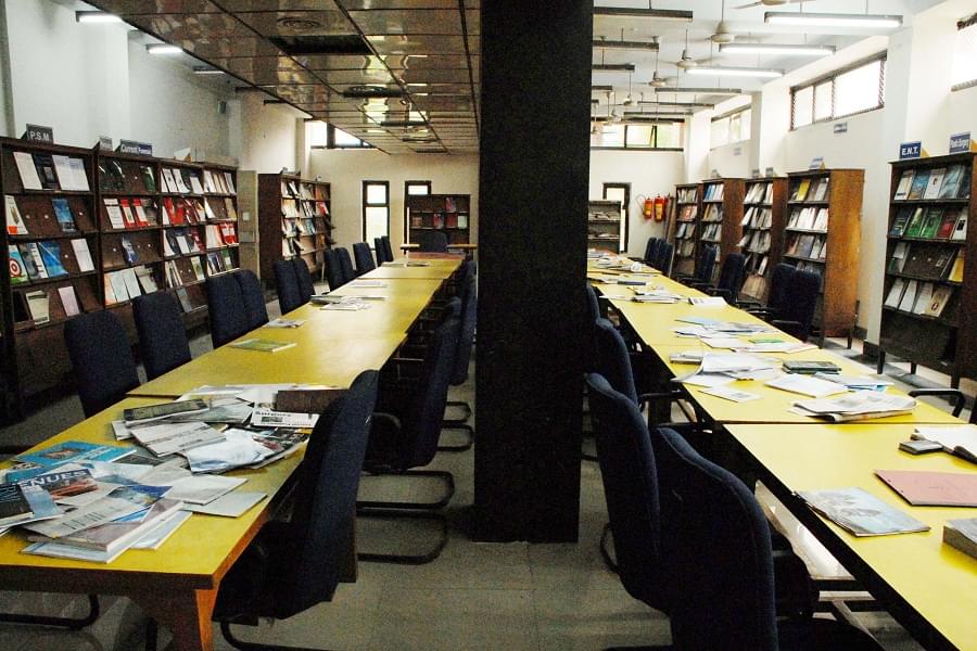 MAMC Delhi Library photo 7