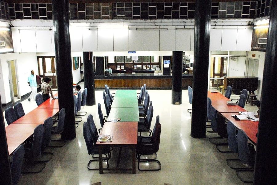 MAMC Delhi Library photo 9