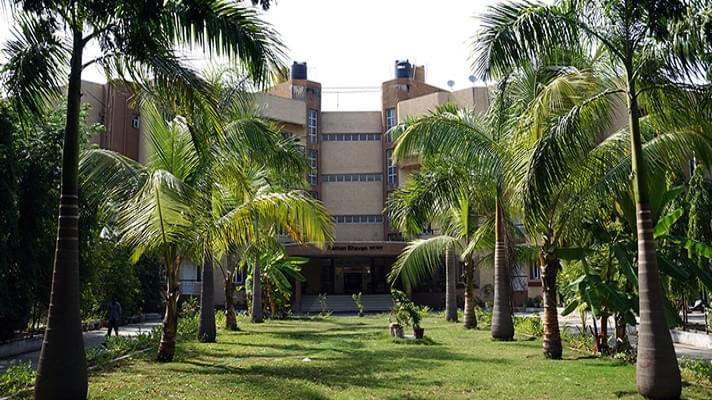 NIT Surat Academic Building photo 4