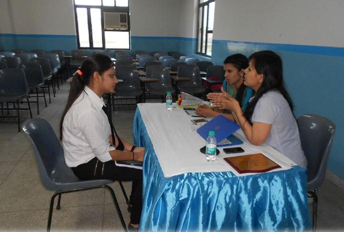 Rukmini Devi Institute of Advanced Studies New Delhi Campus Placement photo 8