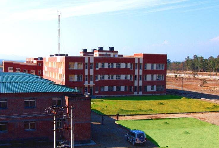 Jigyasa University (Formerly Himgiri Zee University) Dehradun Campus Building photo 2