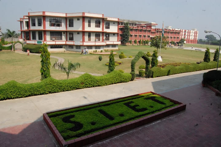 Shobhit University Meerut Academic Building photo 3