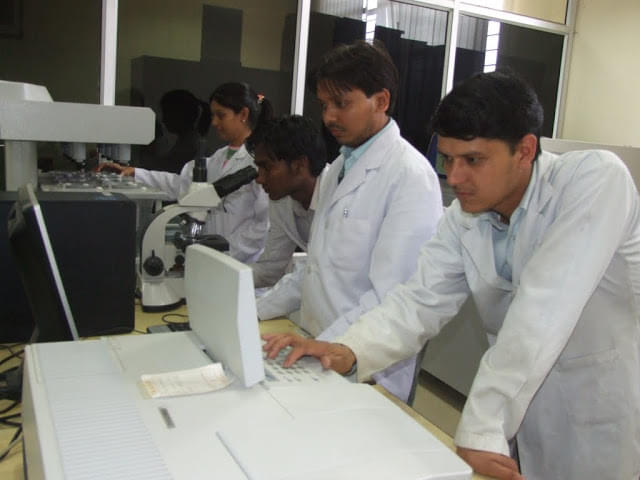 Shobhit University Meerut Laboratories photo 6