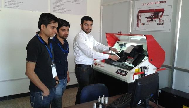 Pacific University Udaipur Laboratories photo 1