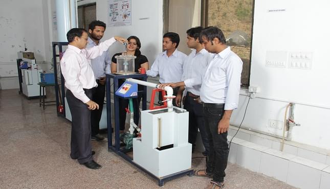 Pacific University Udaipur Laboratories photo 3