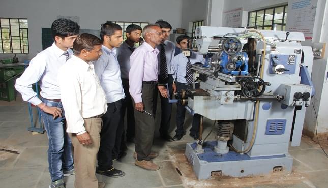 Pacific University Udaipur Laboratories photo 5