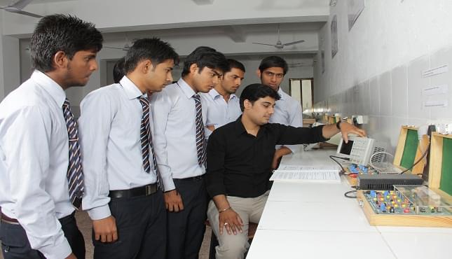 Pacific University Udaipur Laboratories photo 10