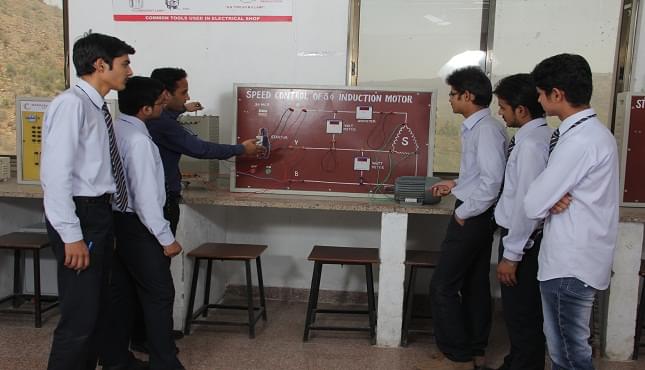 Pacific University Udaipur Laboratories photo 15
