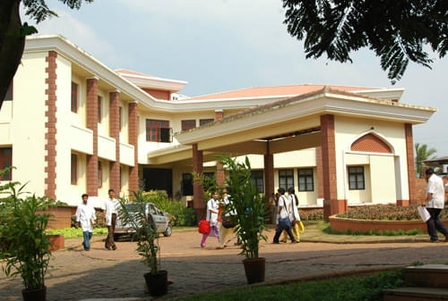 Yenepoya University Mangalore Academic Building photo 2
