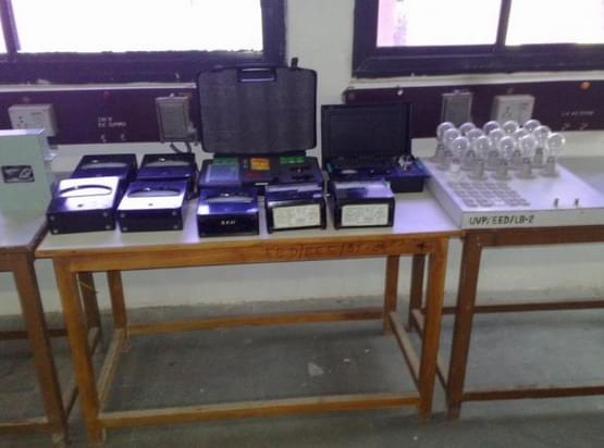 Ganpat University Mehsana Laboratory photo 7