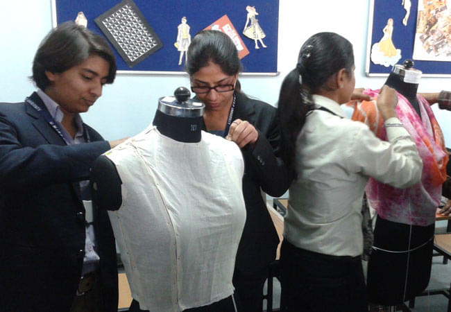 Mahatma Jyoti Rao Phoole University Jaipur Labs photo 10