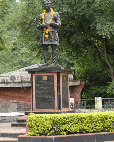 YSPUHF Academic Building photo 4