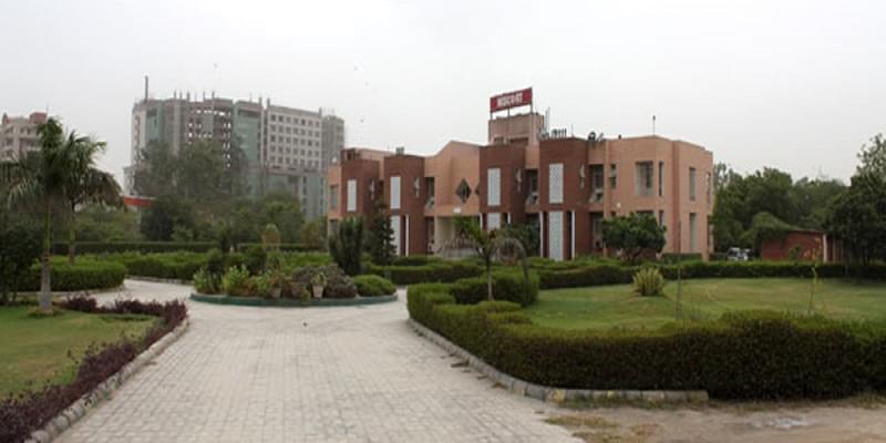 Makhanlal Chaturvedi University Bhopal Academic Building photo 3