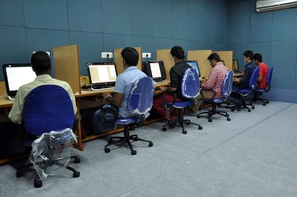 Madurai Kamaraj University Laboratory photo 8