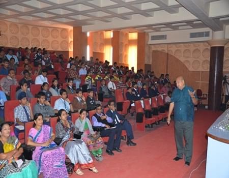 SRTMUN Children Science Congress photo 7