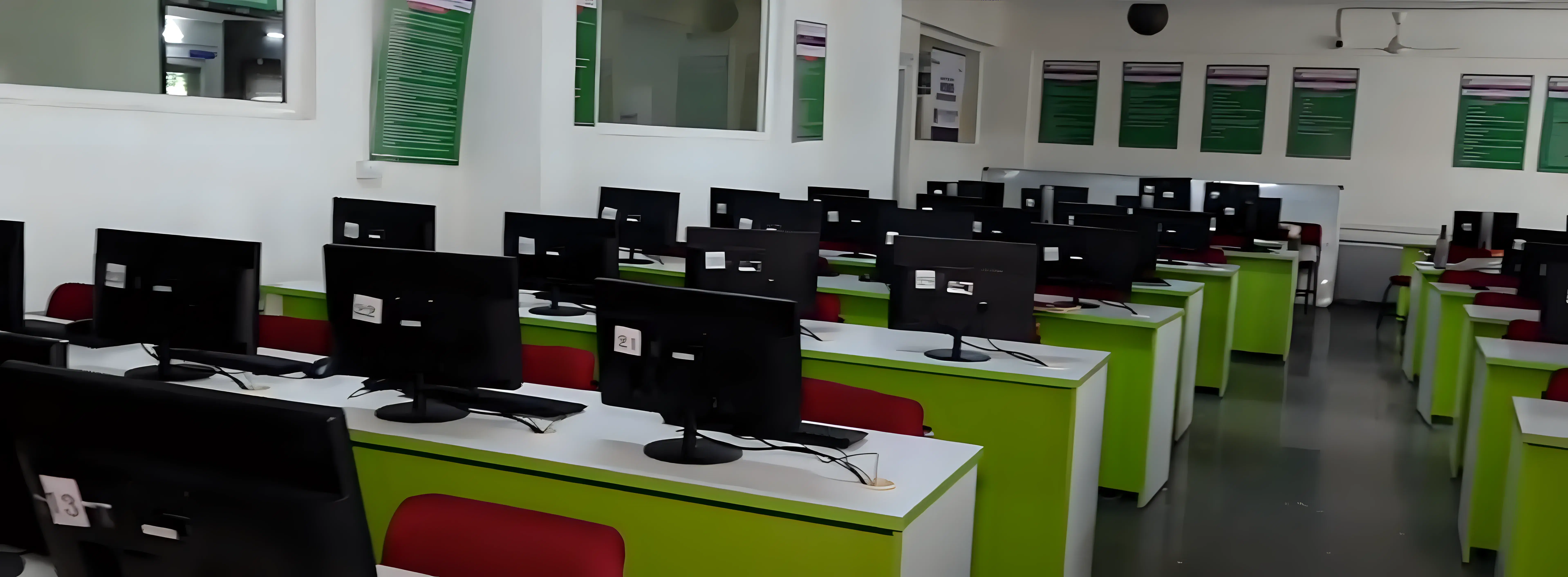 Pallavi Engineering College Hyderabad lab photo 2