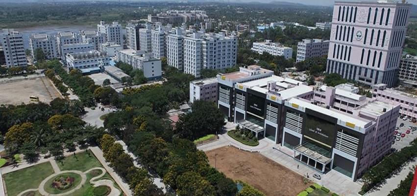 SRM University Chennai Academic Building photo 3