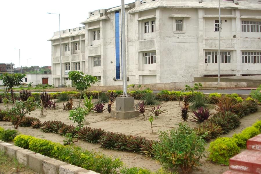 CNLU Patna Academic Building photo 8