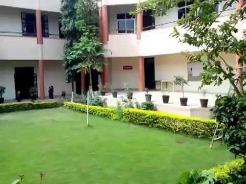 Devi Ahilya Vishwavidyalaya Indore Campus photo 1