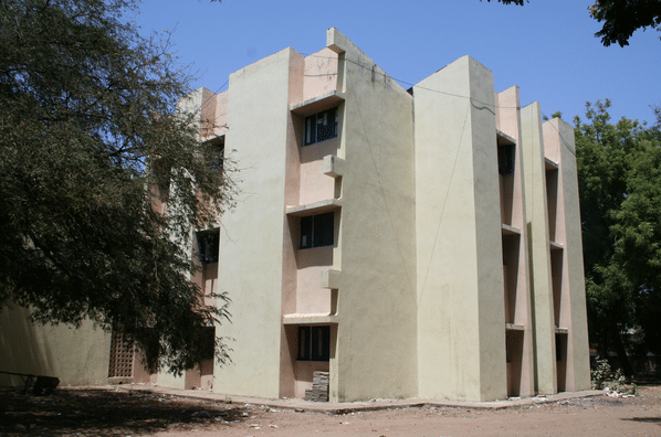 Gujarat University Ahmedabad Academic Building photo 4