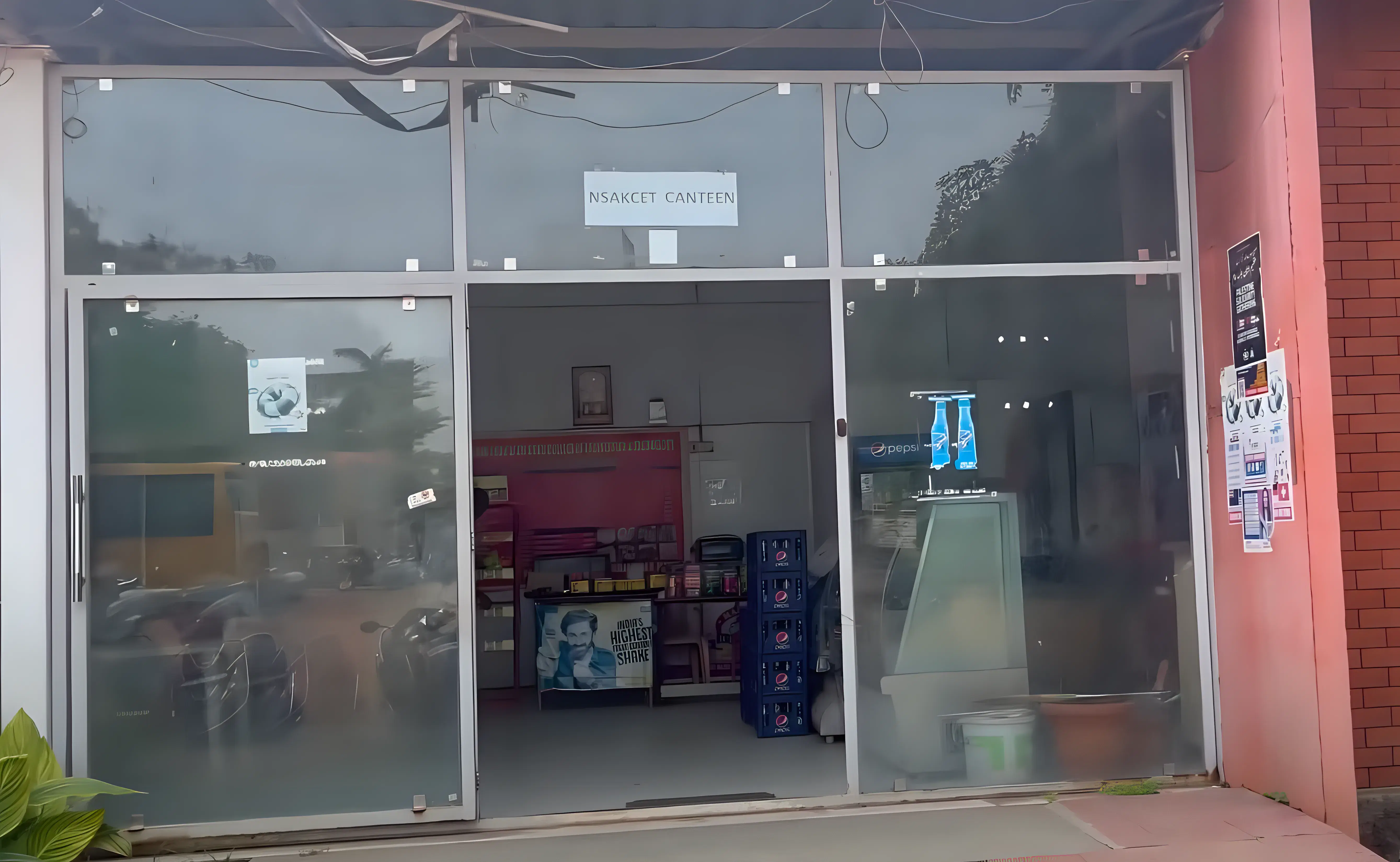 Nawab Shah Alam Khan College of Engineering & Technology Hyderabad canteen photo 1