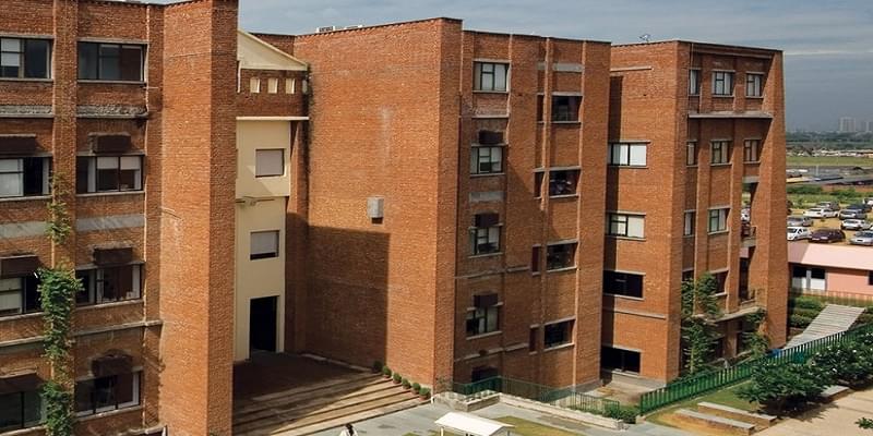 IILM Institute for Business & Management Gurgaon Academic Building photo 3