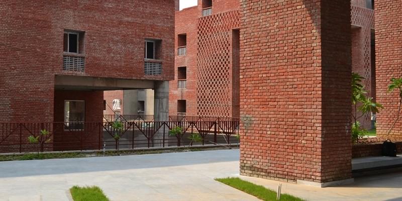 IILM Institute for Business & Management Gurgaon Academic Building photo 6