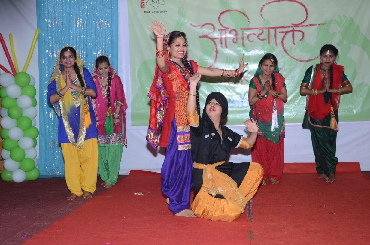 DAV Institute of Management Faridabad Campus Festival photo 6