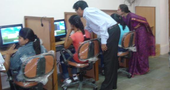 HLCC Ahmedabad hostel photo 1