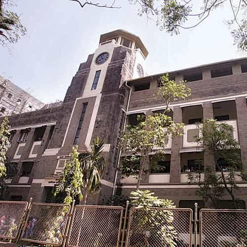 RA Podar College of Commerce and Economics Mumbai Campus photo 1