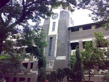 RA Podar College of Commerce and Economics Mumbai Campus photo 2