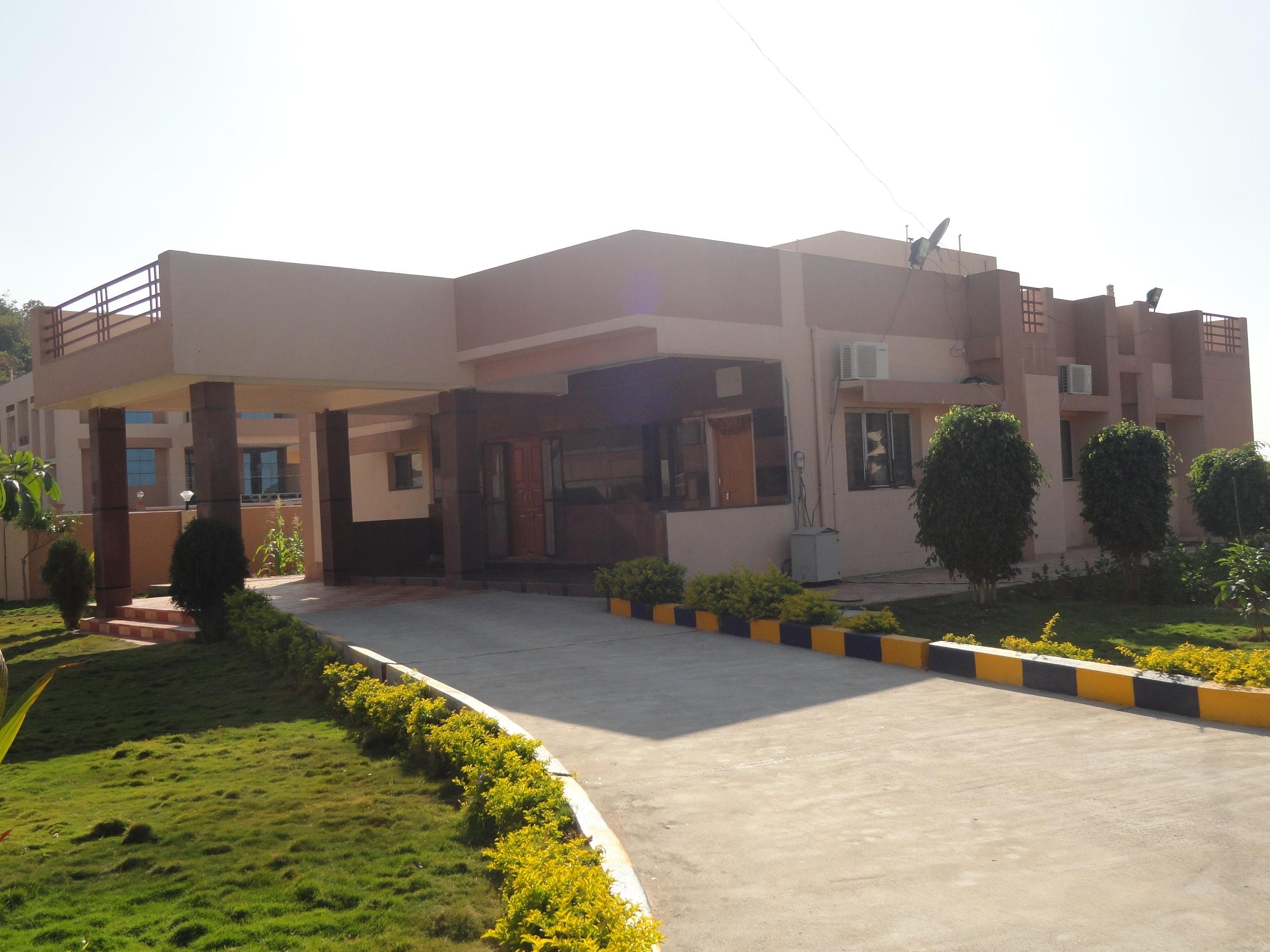 JNTUH Jagtail Academic Building photo 3