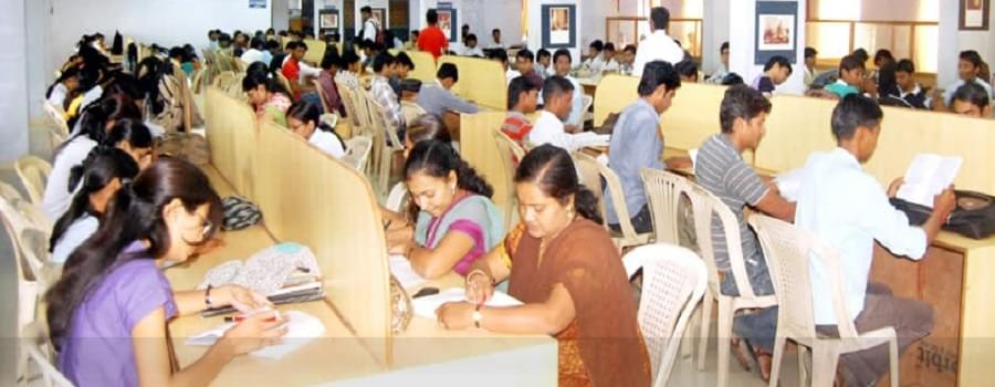 Deogiri College Aurangabad Laboratory and Library photo 15