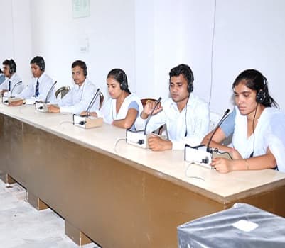 Bhagwati College of Science Meerut Laboratory and Library photo 1